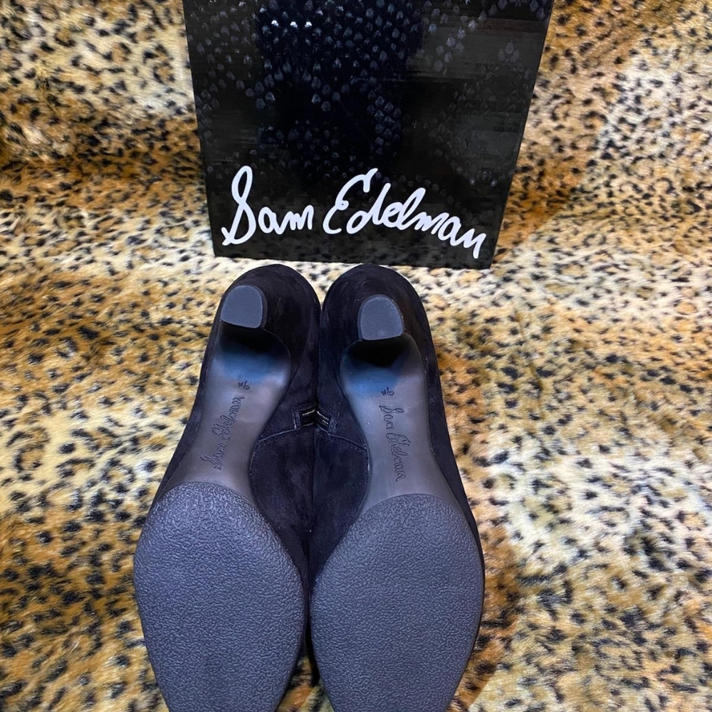 Sam Edelman black suede ankle boot - Picture 3 of 4